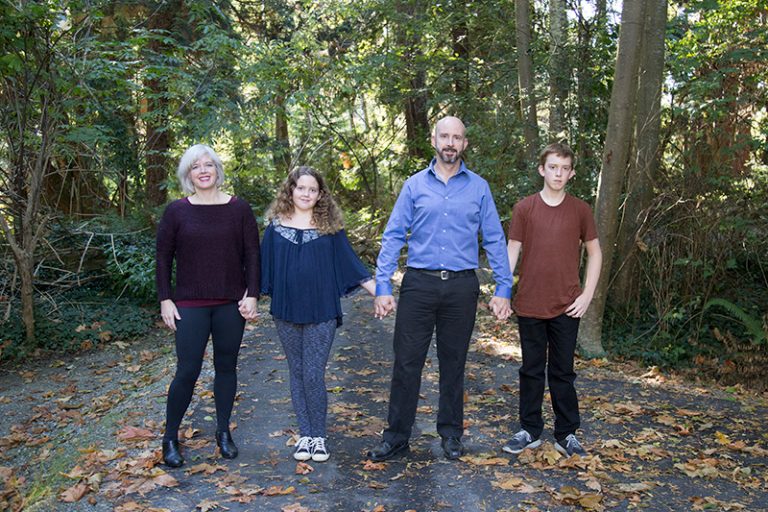 Fall Family Portraits - The Mahoneys - Holding Hands