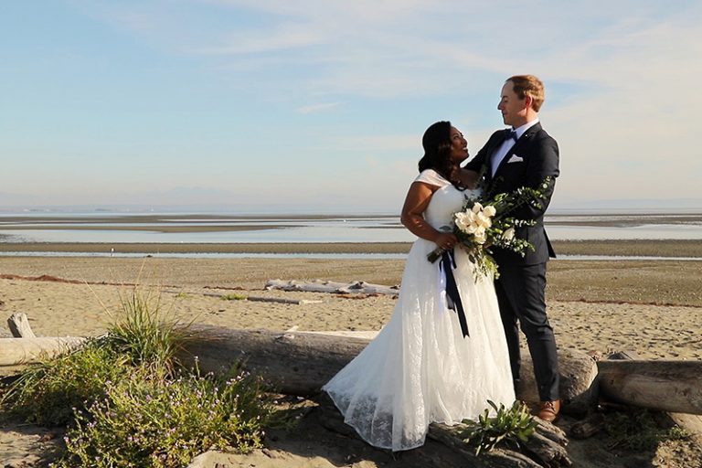 centennial beach wedding - first look